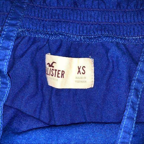 HOLLISTER BLUE RUFFLE TANK - Picture 3 of 3